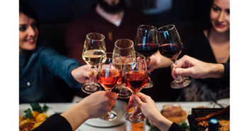 Best Reading, MA Fine Dining Steakhouse & Fresh Seafood Restaurant With Cocktail Menu