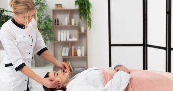 Cosmetologist’s Guide: Content Ideas That Get You More Followers & Clients