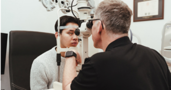 Sevenoaks Optician Recommends Assessment, Treatment & Relief Options For Symptoms of Dry Eye Disease