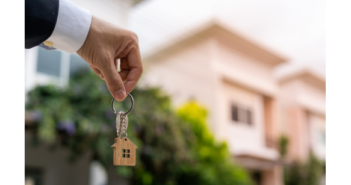 Need a Buyer’s Agent in Florida? Use This Free Tool to Find Verified Pros